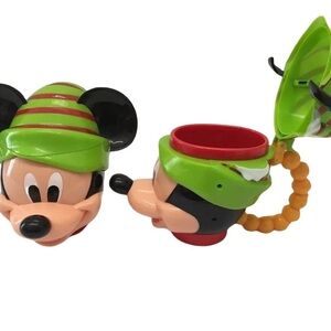 Disney Parks 2015 8+ Mickey Mouse Christmas Elf Mug Cup Flip Top Plastic NEW WDW